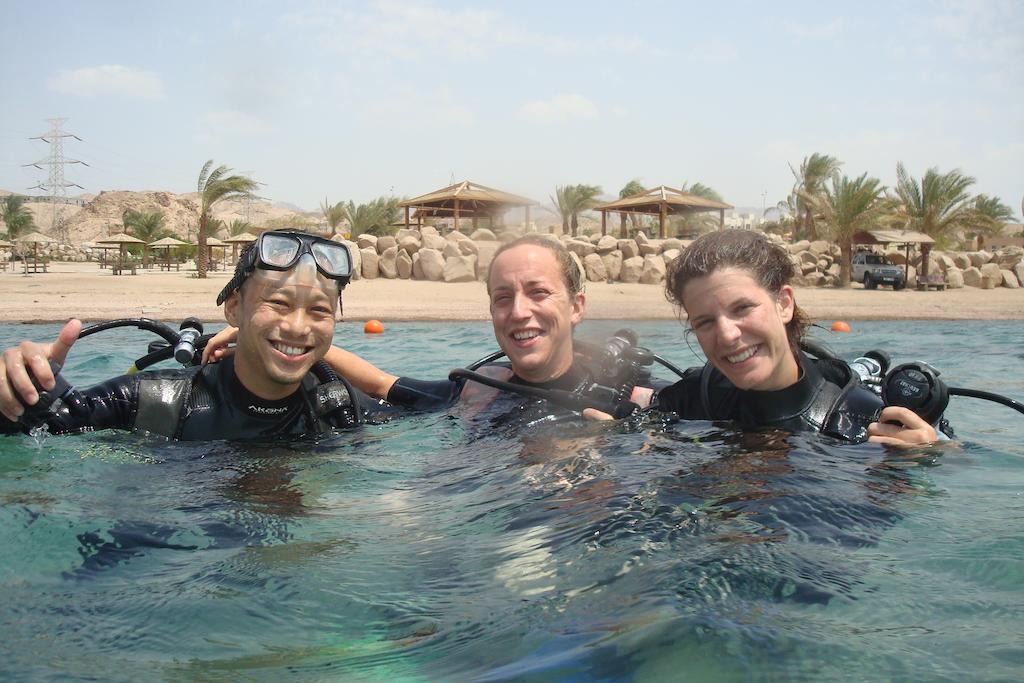 Red Sea Dive Center Hotel Akaba Buitenkant foto